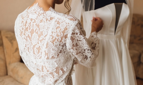 پارچه مناسب بهار برای لباس عروس